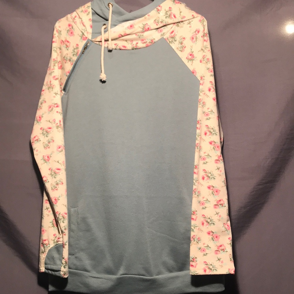 Size Small Double Hoodie Sweatshirt